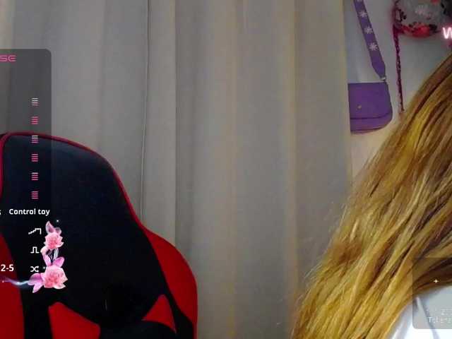 Rosmar7-'s BongaCams show and profile