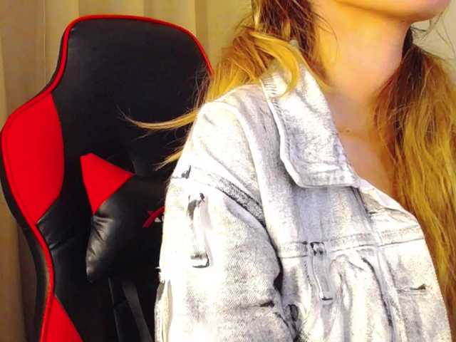 Rosmar7-'s BongaCams show and profile