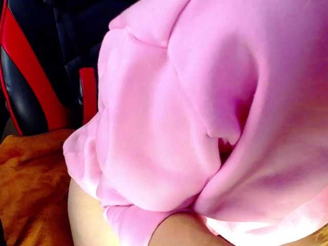 Rosmar7-'s BongaCams show and profile