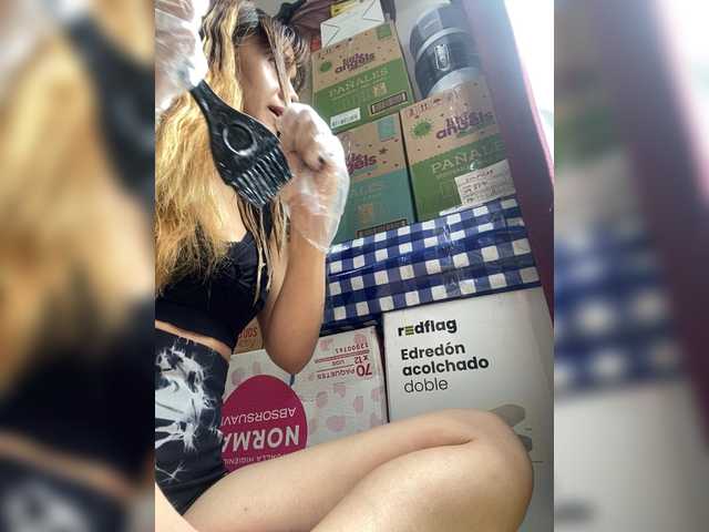 Rosmar7-'s BongaCams show and profile