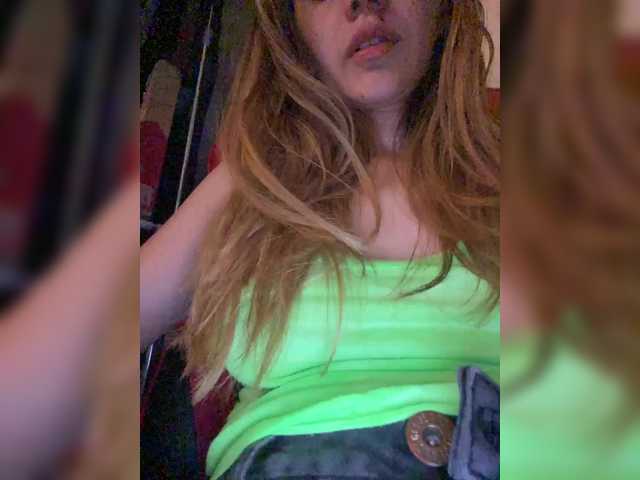 Rosmar7-'s BongaCams show and profile