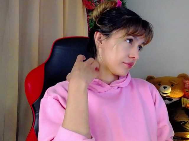 Rosmar7-'s BongaCams show and profile