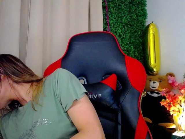 Rosmar7-'s BongaCams show and profile