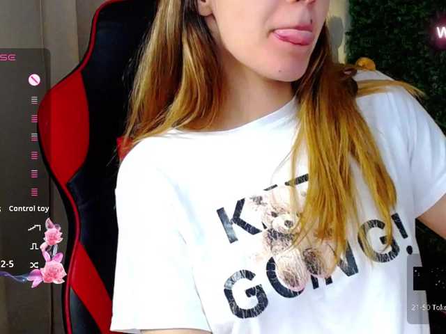 Rosmar7-'s BongaCams show and profile