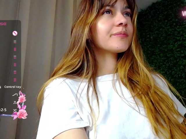 Rosmar7-'s BongaCams show and profile