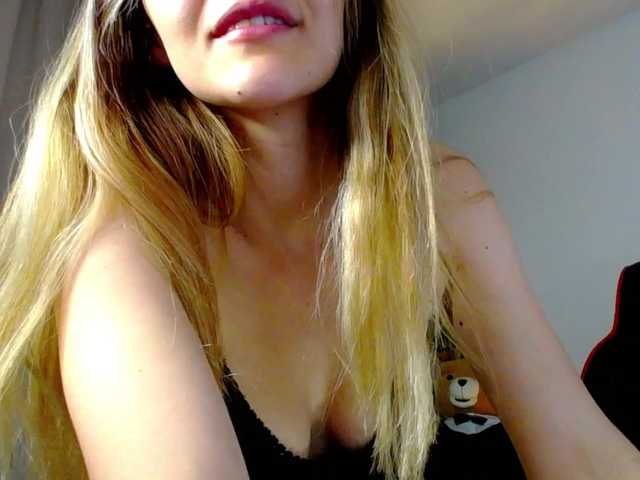 Rosmar7-'s BongaCams show and profile