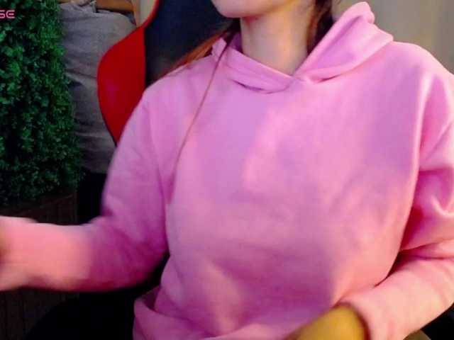 Rosmar7-'s BongaCams show and profile