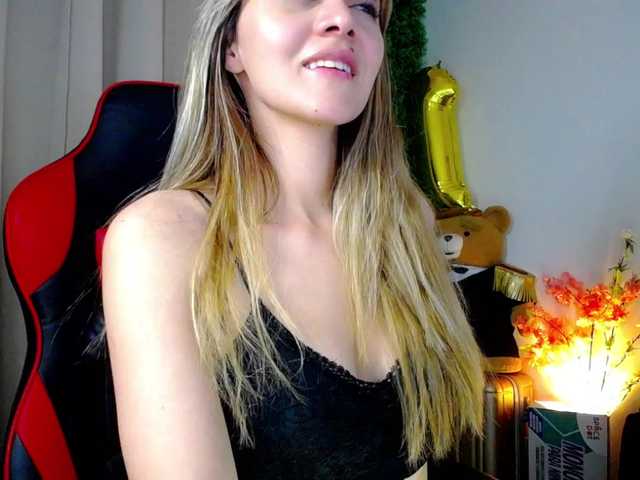 Rosmar7-'s BongaCams show and profile