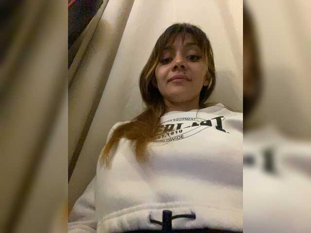 Rosmar7-'s BongaCams show and profile