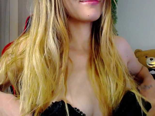 Rosmar7-'s BongaCams show and profile