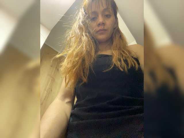 Rosmar7-'s BongaCams show and profile