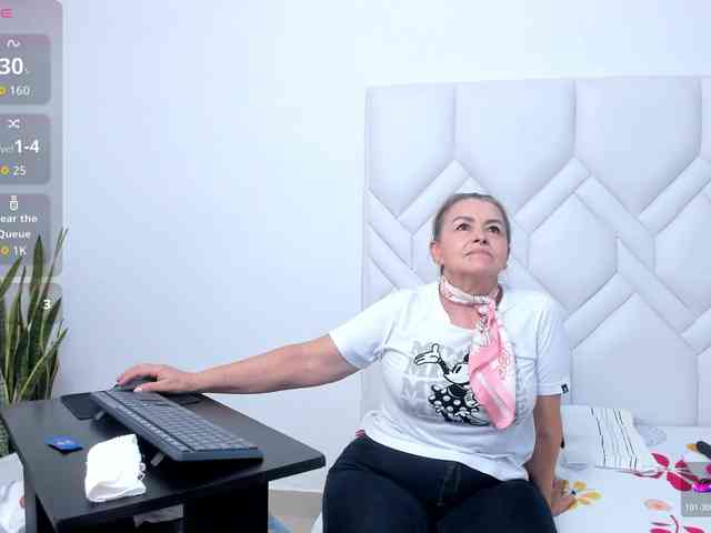 MatureNewbie MatureNewbie