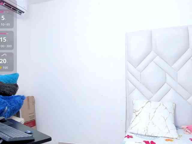 MatureNewbie webcam