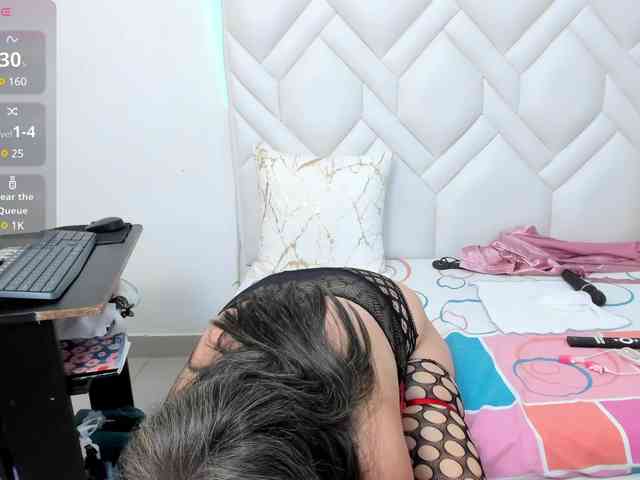 MatureNewbie webcam