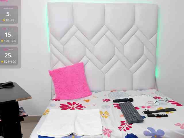 MatureNewbie webcam