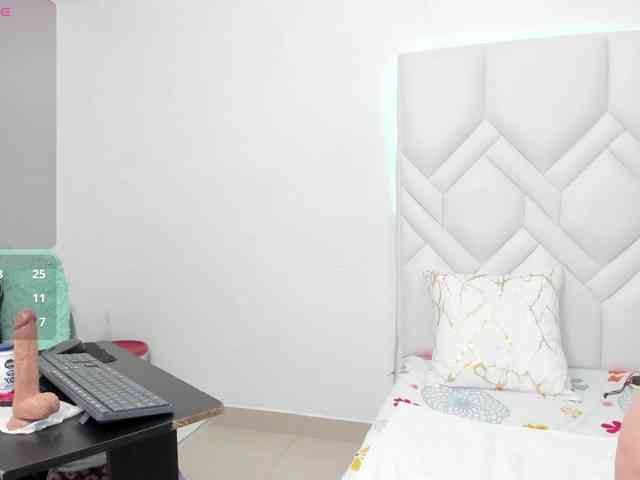 MatureNewbie webcam