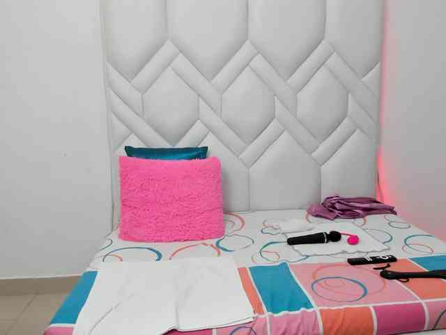 MatureNewbie webcam