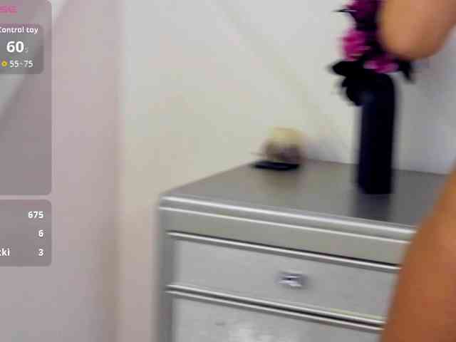 AlizNichols webcam