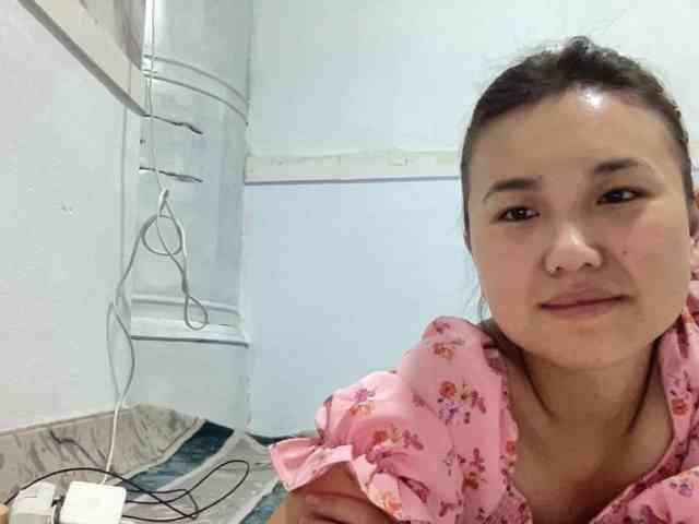 aidmine Live Webcam on BongaCams