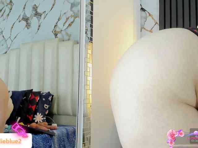 hot striptease Mollieblue69