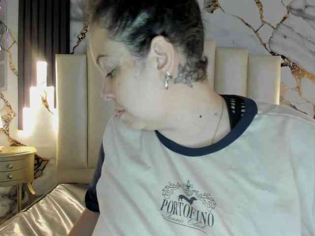mollieblue69