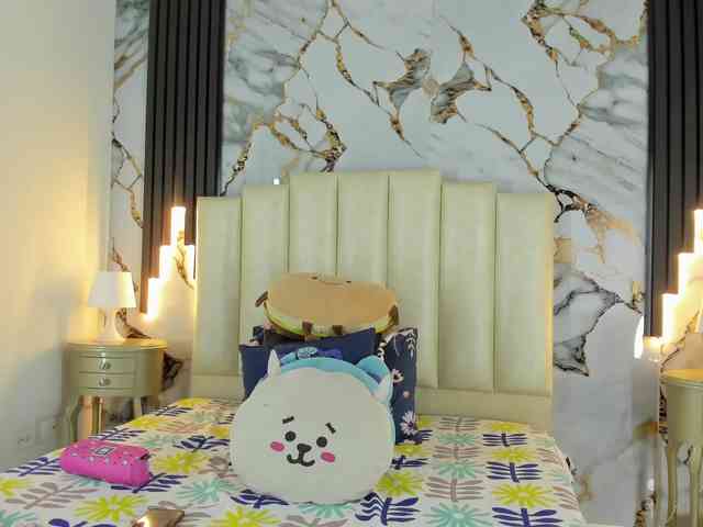 mollieblue69 webcam