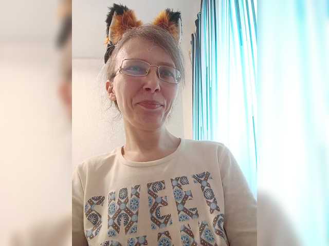 -queen-margo-'s BongaCams show and profile