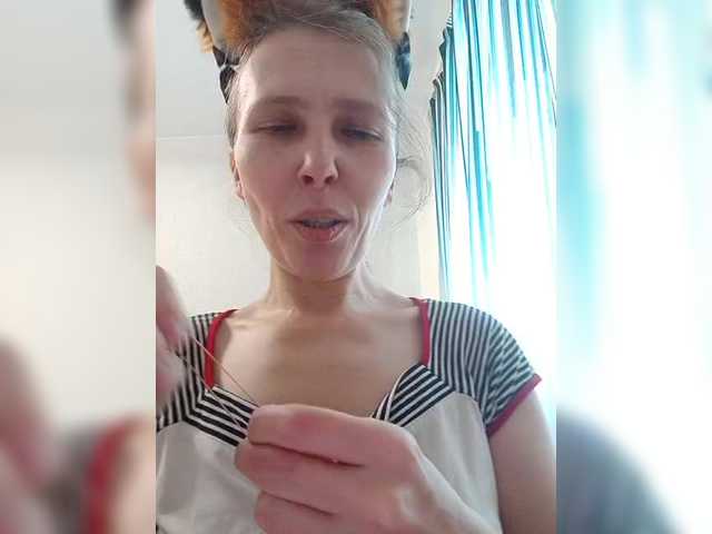 -queen-margo-'s BongaCams show and profile