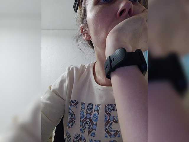 -queen-margo-'s BongaCams show and profile