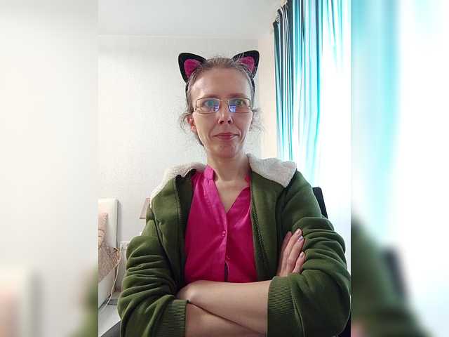  -queen-margo- chat room