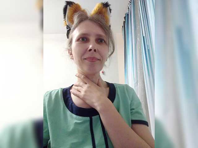 -queen-margo-'s BongaCams show and profile