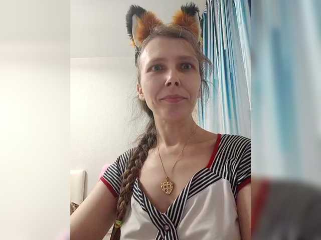 -queen-margo-'s BongaCams show and profile