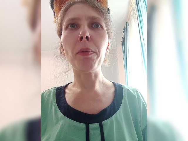 -queen-margo- live cam profile