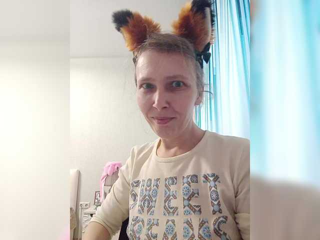 -queen-margo-'s BongaCams show and profile