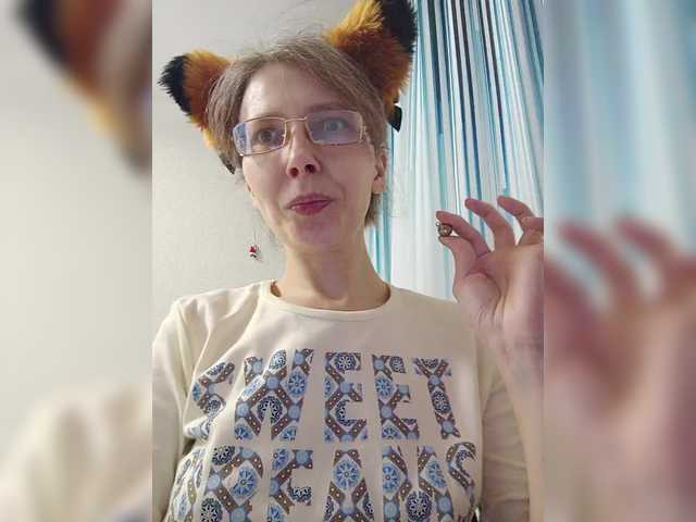 -queen-margo-'s BongaCams show and profile