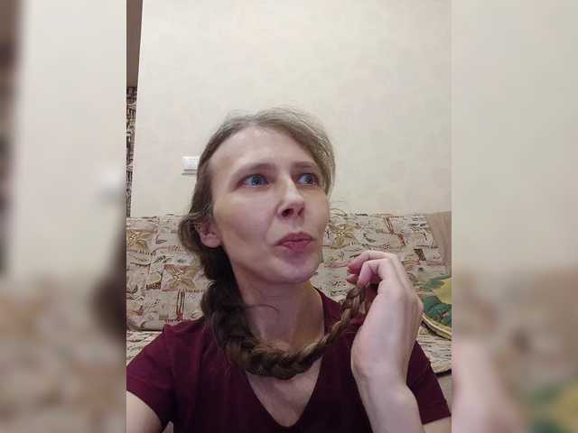 -queen-margo-'s BongaCams show and profile