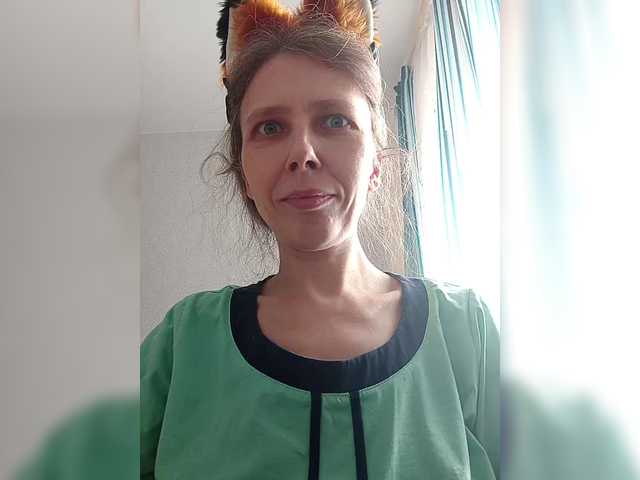 -queen-margo-'s BongaCams show and profile