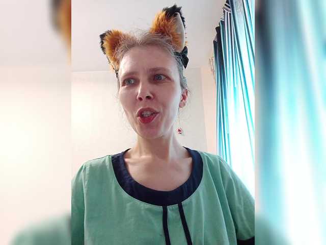 -queen-margo-'s BongaCams show and profile