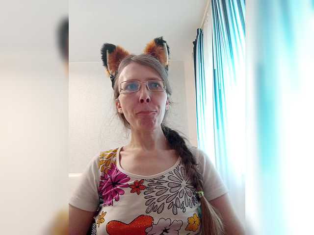 -queen-margo-'s BongaCams show and profile