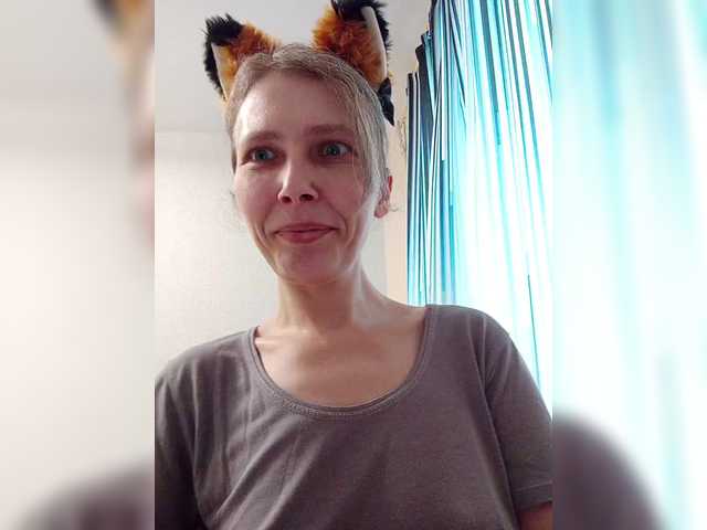 -queen-margo-'s BongaCams show and profile