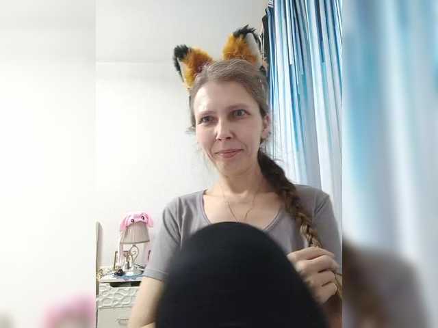 -queen-margo-'s BongaCams show and profile