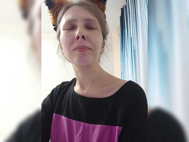 -queen-margo-'s BongaCams show and profile