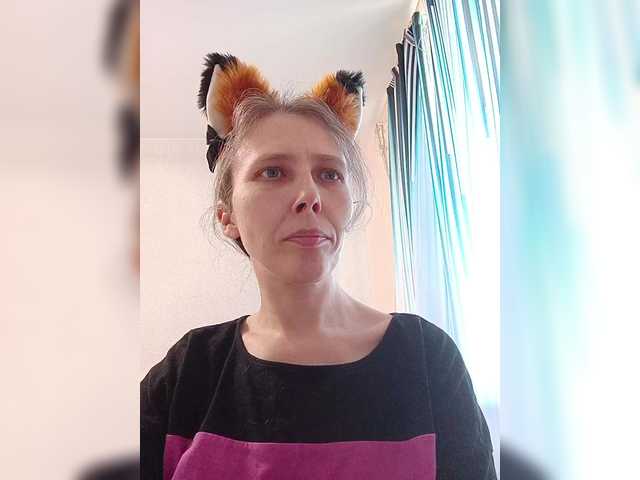 -queen-margo-'s BongaCams show and profile