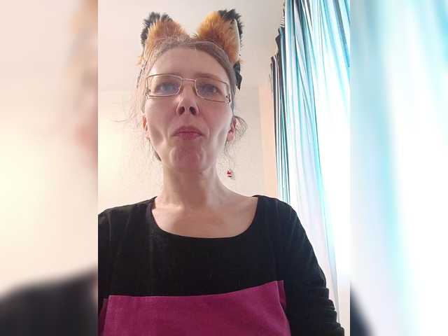 -queen-margo-'s BongaCams show and profile