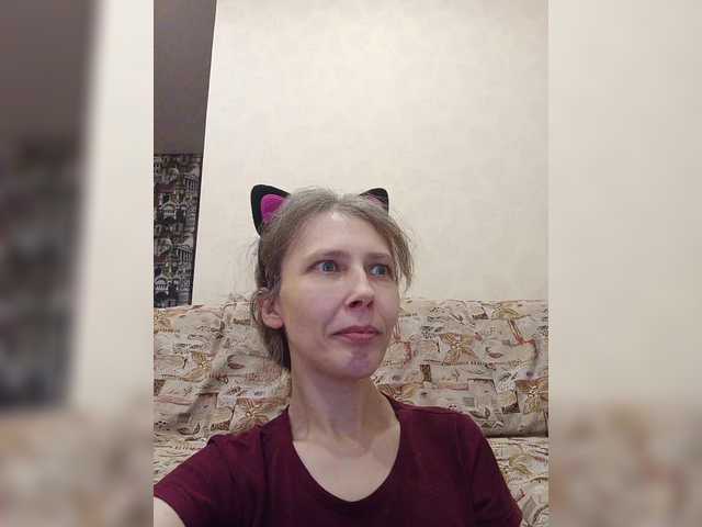 Preview of -queen-margo-