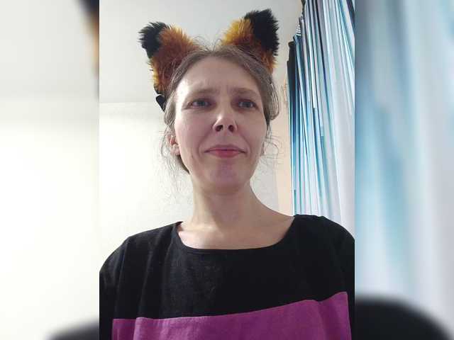 -queen-margo-'s BongaCams show and profile