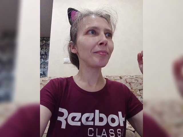 Preview of -queen-margo-