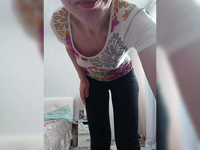 -queen-margo-'s BongaCams show and profile