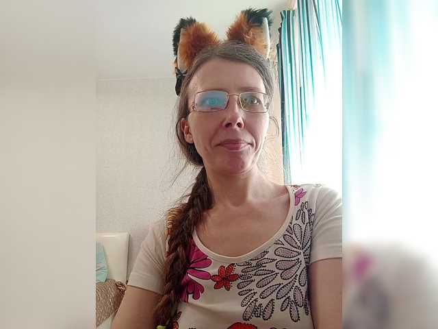 -queen-margo-'s BongaCams show and profile