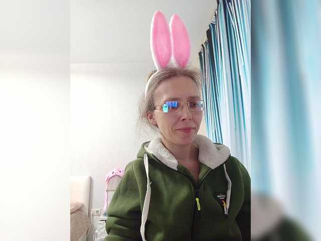  -queen-margo- chat room